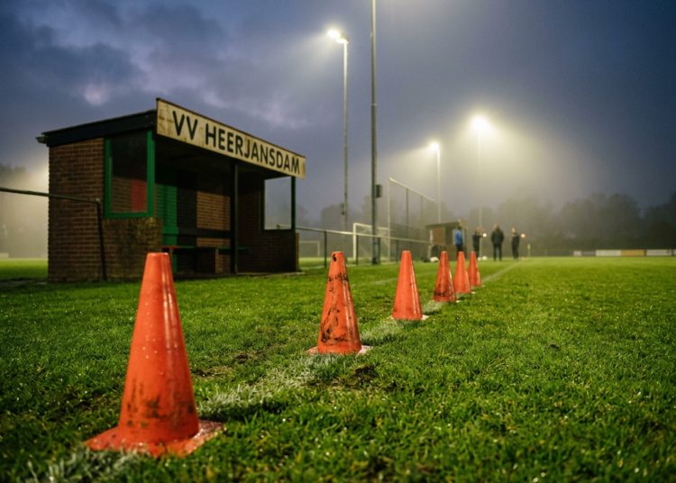 Angelo Geerlings over rol als assistent-trainer: 'Enorm mooi om te doen'