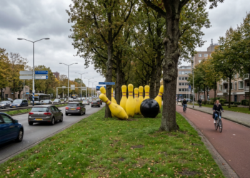 Ruim drieduizend handtekeningen tegen tijdelijk busstation Kennedylaan: 'Ik ga niet stilzitten'